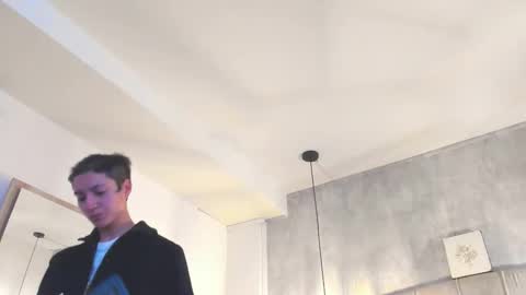   online show from January 2026 12:00:01 PM