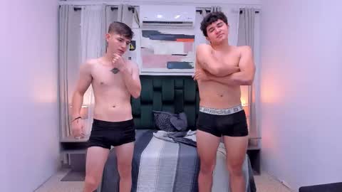 stiven  viviana online show from March 2026 03:01:01 AM