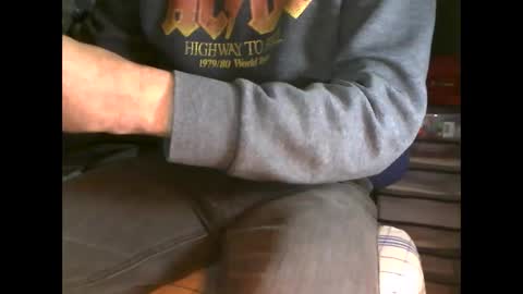 fifi010203 online show from December 2024 12:51:02 PM