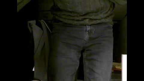 fifi010203 online show from October 2025 04:42:01 AM