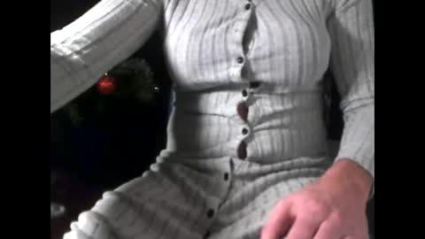 fifi010203 online show from December 2025 07:35:01 AM