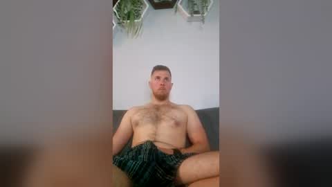 fiolkamil online show from July 2026 08:44:02 PM