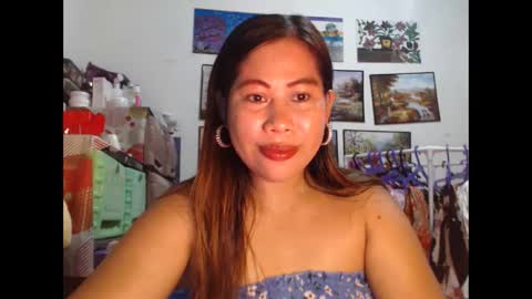 Snapshot of filipina_beauty69 chatting on October 2025 08:52:01 PM filipina beauty. online show from October 2025 08:52:01 PM