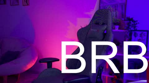 Snapshot of filipinaadams chatting on December 2024 11:55:02 AM cap and Lana online show from December 2024 11:55:02 AM