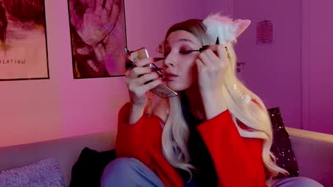 Snapshot of filipinaadams chatting on December 2024 08:16:02 AM cap and Lana online show from December 2024 08:16:02 AM