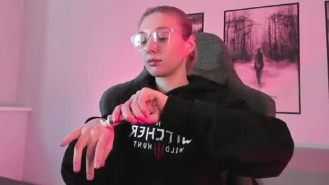 Snapshot of filipinaadams chatting on March 2025 08:34:01 AM cap and Lana online show from March 2025 08:34:01 AM