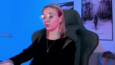 Snapshot of filipinaadams chatting on March 2025 08:52:02 AM cap and Lana online show from March 2025 08:52:02 AM