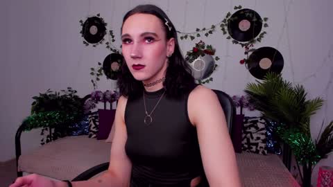 Snapshot of filldamon chatting on December 2024 09:53:02 AM Honey Ill be waiting for you Tue Wed Thu Fri Sat Sun 10am-5pm online show from December 2024 09:53:02 AM