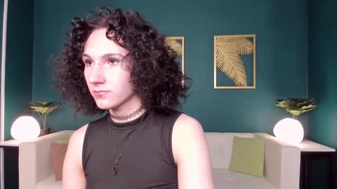 Snapshot of filldamon chatting on January 2025 10:43:01 AM Honey Ill be waiting for you Tue Wed Thu Fri Sat Sun 10am-5pm online show from January 2025 10:43:01 AM