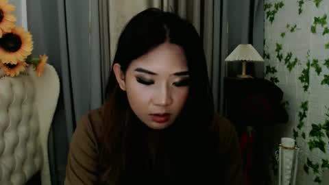 Snapshot of fin_lust chatting on February 2026 09:18:02 PM Cassandra Madrigal online show from February 2026 09:18:02 PM