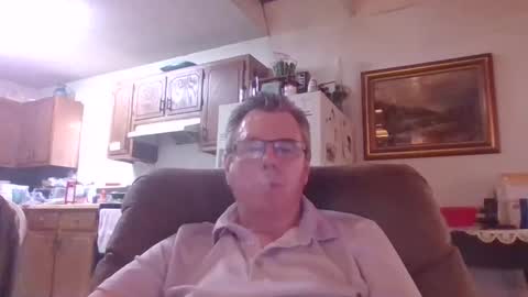 Snapshot of finderfiner chatting on May 2026 11:58:01 PM finderfiner online show from May 2026 11:58:01 PM
