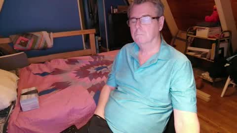 Snapshot of finderfiner chatting on May 2026 12:02:02 PM finderfiner online show from May 2026 12:02:02 PM