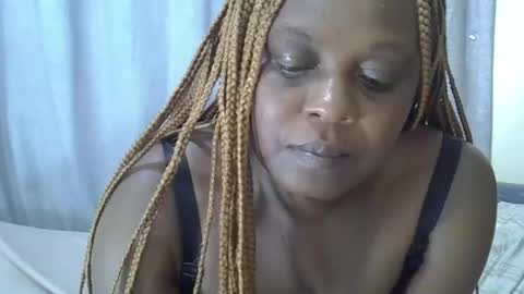 fineassrae online show from October 2025 10:20:02 PM