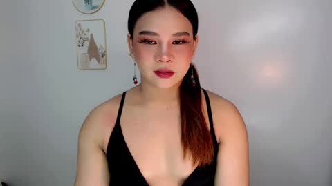 Snapshot of finest_jasminex chatting on May 2026 09:42:01 PM Jasmine online show from May 2026 09:42:01 PM