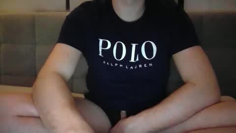 Snapshot of finn_99 chatting on December 2024 07:45:02 PM Finn online show from December 2024 07:45:02 PM