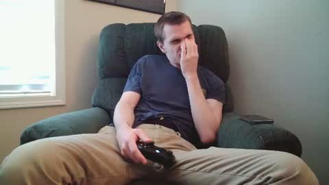 Snapshot of finnabun33 chatting on June 2026 05:49:02 PM Jake I am Bicurious online show from June 2026 05:49:02 PM