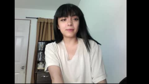 finnky1 online show from March 2026 01:37:01 PM