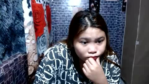 Snapshot of fiona_sexy19 chatting on June 2026 04:46:01 AM fiona_sexy19 online show from June 2026 04:46:01 AM