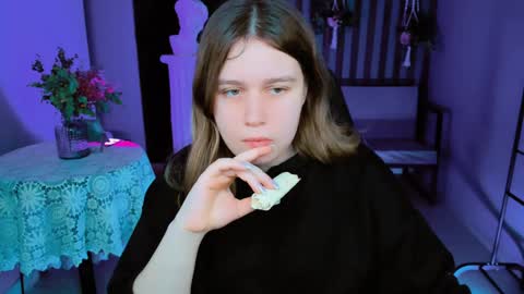 fiora online show from January 2025 05:02:01 AM