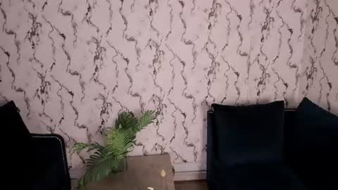 Snapshot of fiorelaa_ chatting on June 2026 11:53:02 AM Fiorela online show from June 2026 11:53:02 AM