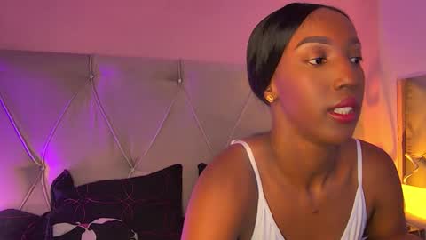 Fiorela Lenin  online show from September 2025 12:05:02 PM