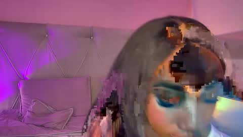 Fiorela Lenin  online show from February 2026 06:28:02 PM