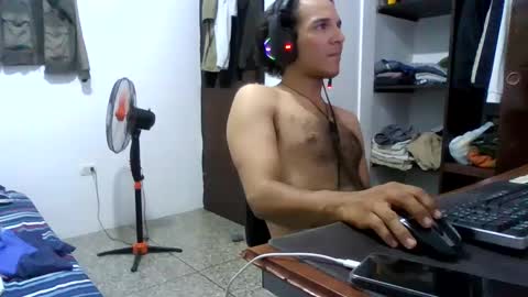 Ricardo online show from December 2024 04:51:02 AM