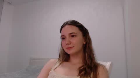 fireflies_fly_ online show from January 2026 06:35:02 PM