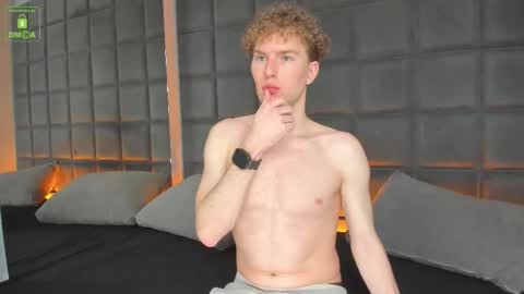 Sexy Tony online show from December 2025 10:24:02 AM