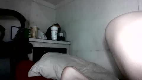 Snapshot of firsttime_freak chatting on May 2026 10:29:02 PM FirstTimeFeak online show from May 2026 10:29:02 PM