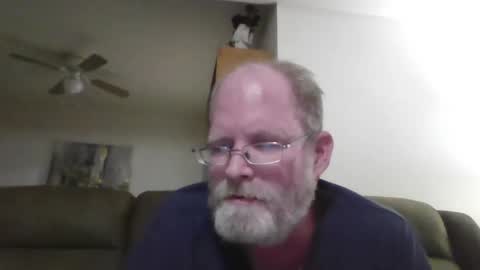 Hercomeonmyface online show from January 2026 12:18:02 PM