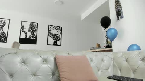 FRAIDER online show from October 2025 03:13:01 PM