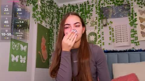 Ashle online show from December 2025 04:10:02 AM