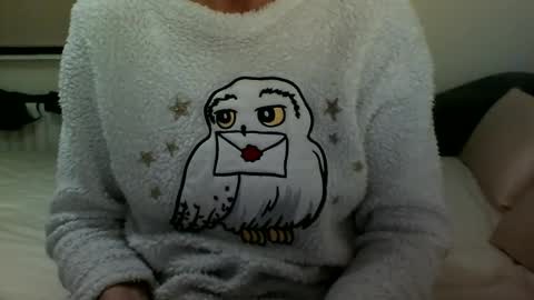 Snapshot of fitbut chatting on February 2025 08:21:01 PM Fitbut online show from February 2025 08:21:01 PM