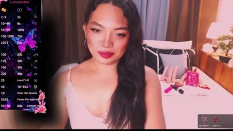 Snapshot of fitfemme_anna chatting on June 2026 12:09:02 PM fitfemme_anna online show from June 2026 12:09:02 PM