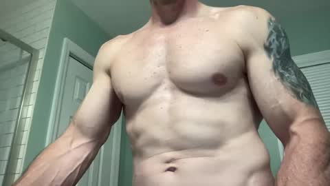 Snapshot of fitlance chatting on August 2026 04:04:02 AM Lance Remington online show from August 2026 04:04:02 AM
