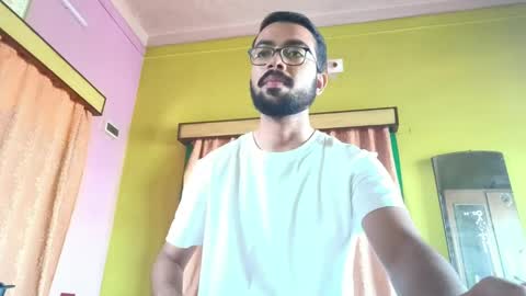 Snapshot of fizz_04_fun chatting on April 2026 04:21:02 AM Ur BoyToy online show from April 2026 04:21:02 AM