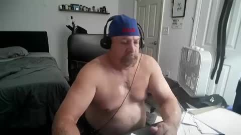 Snapshot of flaguy3233 chatting on September 2025 03:44:02 AM Florida guy online show from September 2025 03:44:02 AM