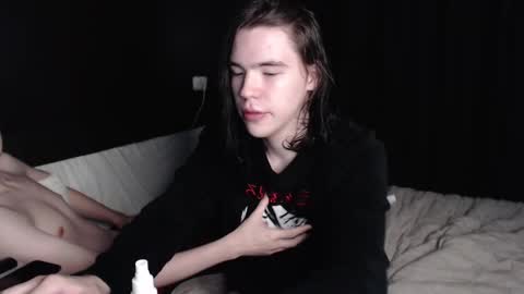 Snapshot of flammmm chatting on December 2024 12:28:02 PM Robin online show from December 2024 12:28:02 PM