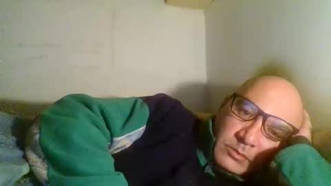 Carlo online show from April 2026 09:01:01 PM