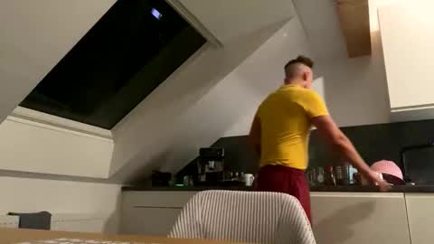 flashi1990 online show from October 2025 04:57:01 AM