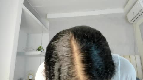 Snapshot of flavia_cruz chatting on May 2026 12:10:01 PM Flavia online show from May 2026 12:10:01 PM