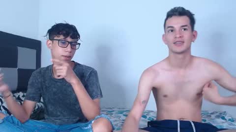 Snapshot of fleeting_love chatting on January 2026 06:20:01 PM Steven and Daniel online show from January 2026 06:20:01 PM