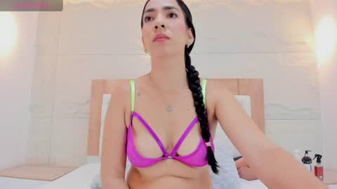 Snapshot of fleurgreco chatting on June 2026 12:14:02 PM FLEUR online show from June 2026 12:14:02 PM