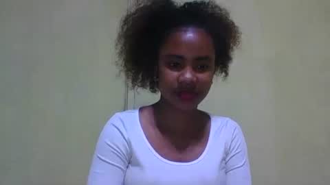 Snapshot of fleurissa chatting on October 2025 04:40:01 PM fleurissa online show from October 2025 04:40:01 PM