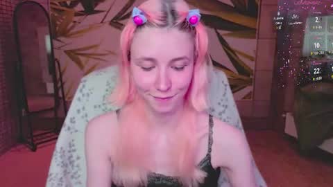 Snapshot of fleximona chatting on July 2026 08:54:02 AM FlexiMona online show from July 2026 08:54:02 AM