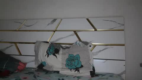 Snapshot of flirtsxxx chatting on February 2025 06:46:01 PM flirtsxxx online show from February 2025 06:46:01 PM