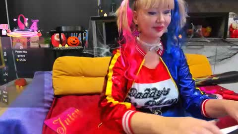 Snapshot of flirtymary chatting on October 2025 11:05:01 PM Mary online show from October 2025 11:05:01 PM