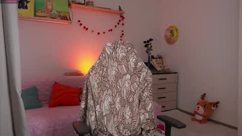 Eliza online show from November 2025 11:30:01 AM