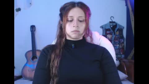 flor3citarockera online show from May 2026 01:25:02 AM